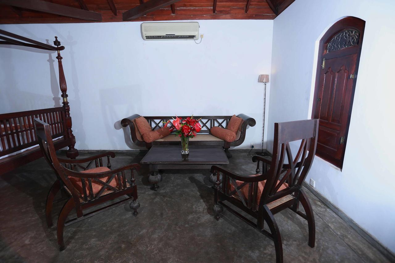 Villa Kusum Hikkaduwa Ngoại thất bức ảnh