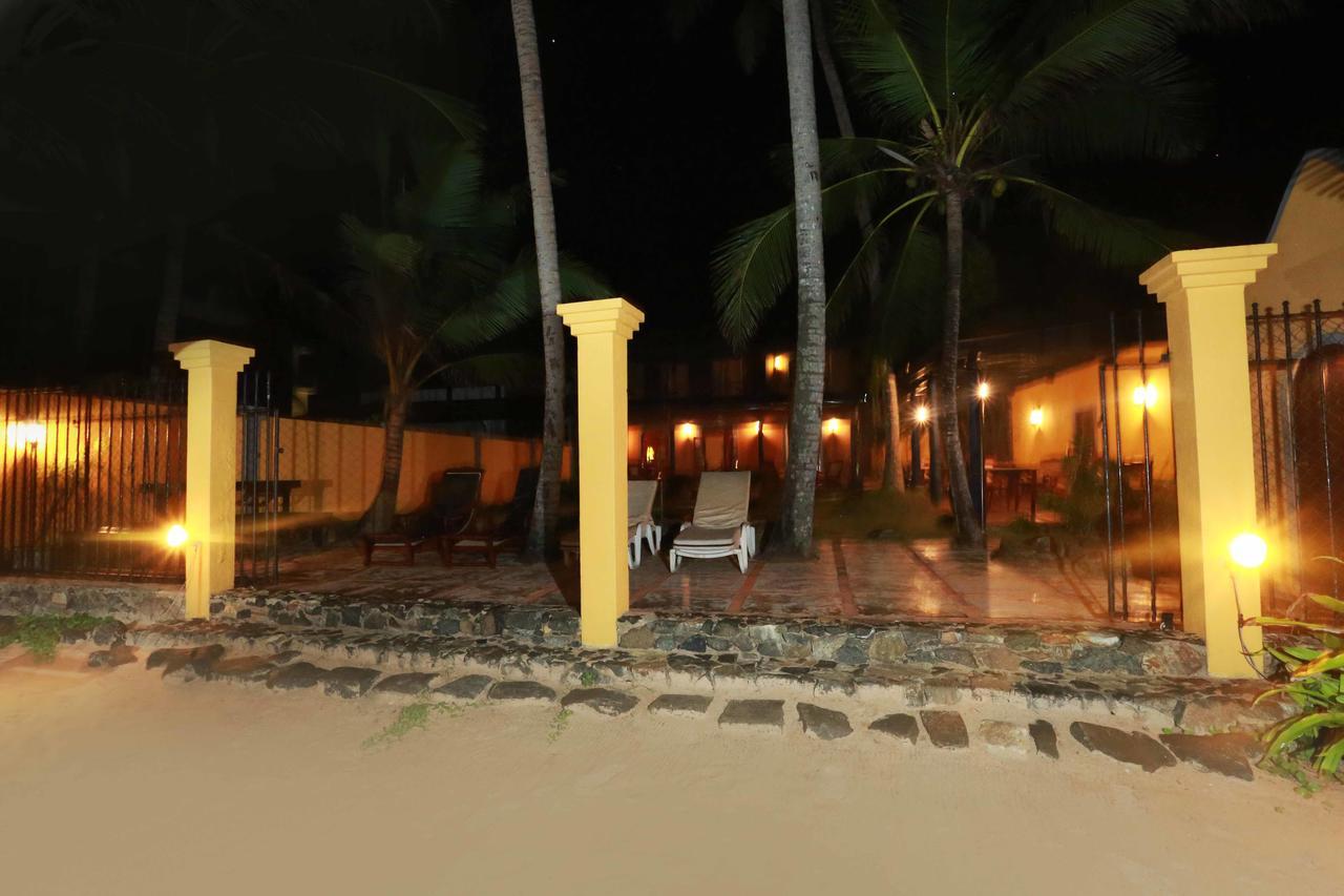 Villa Kusum Hikkaduwa Ngoại thất bức ảnh