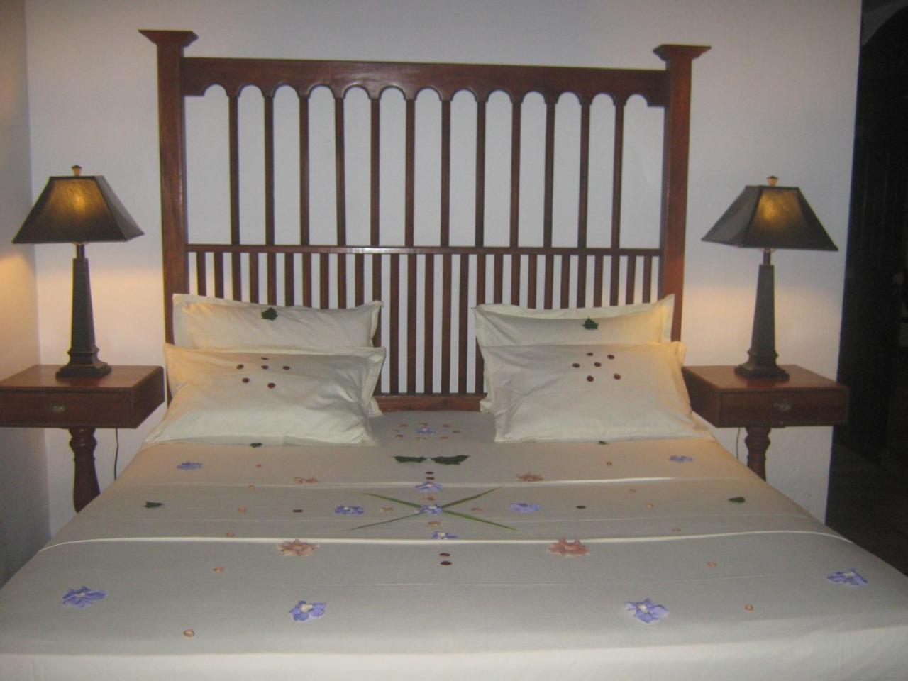 Villa Kusum Hikkaduwa Ngoại thất bức ảnh