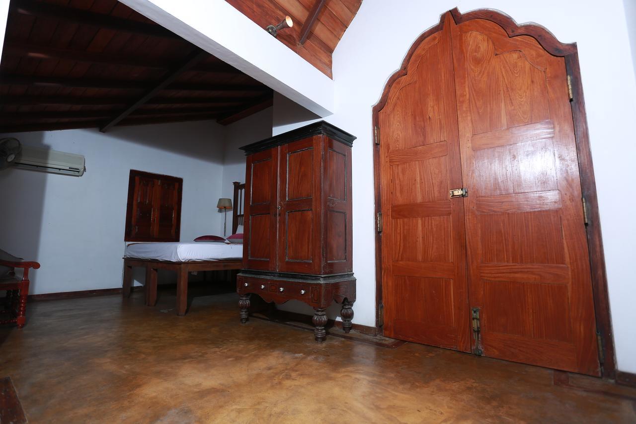 Villa Kusum Hikkaduwa Ngoại thất bức ảnh